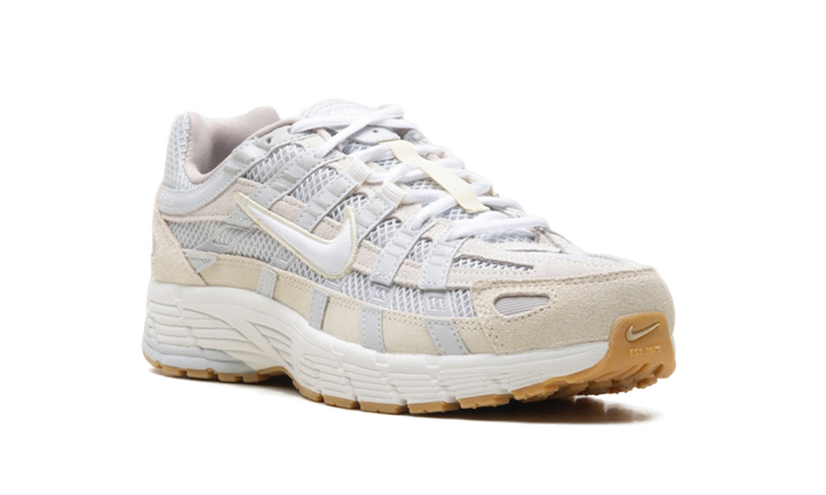 P-6000 WMNS "Photon Dust Light Khaki" HV4312 025