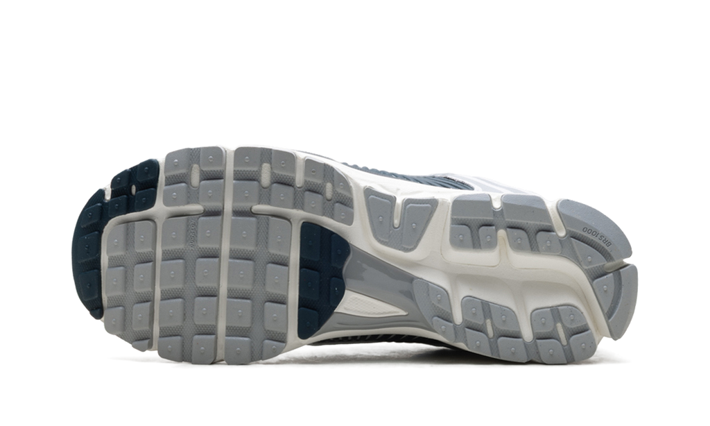 Air Zoom Vomero 5 WMNS "White Armory Navy" HV2412 100