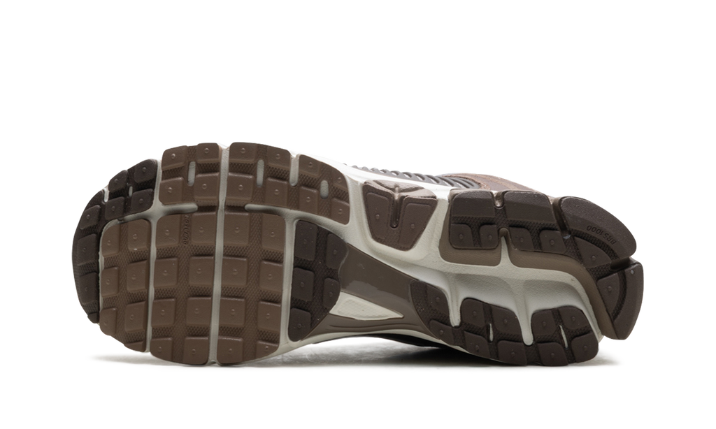 Zoom Vomero 5 "Mink Brown" HF1553 004