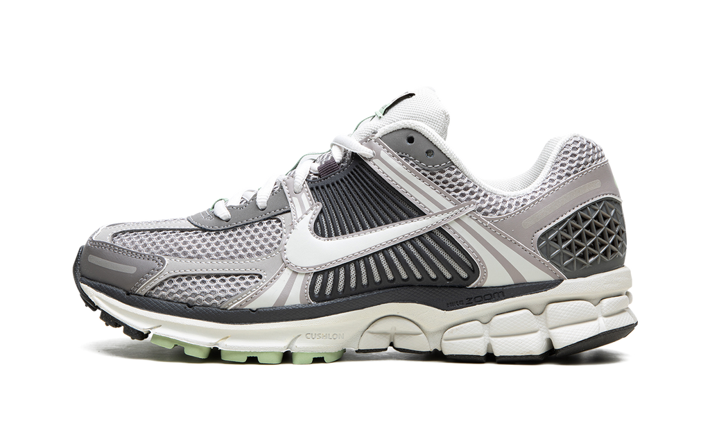 VOMERO 5 WMNS "Cobblestone" FB8825 001