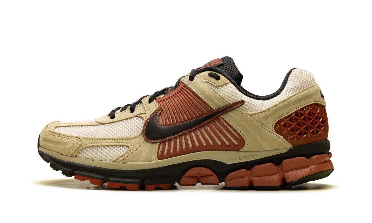Air Zoom Vomero 5 "Desert Khaki Maroon" HF1553 201