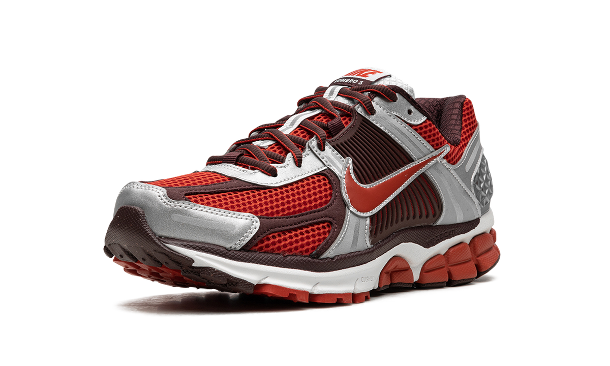 ZOOM VOMERO 5 WMNS "Team Red" FN7778 600