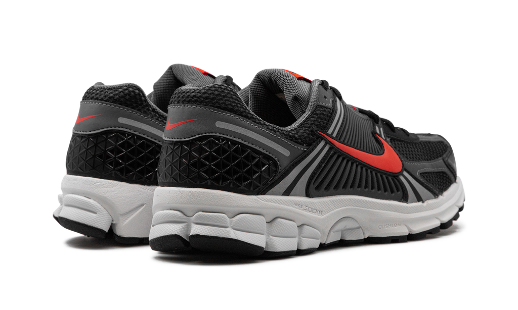 Air Zoom Vomero 5 "Black Picante Red" FB9149 001