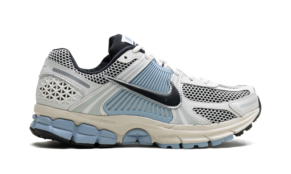 Air Zoom Vomero 5 WMNS "LIGHT ARMORY BLUE" FQ7079 001