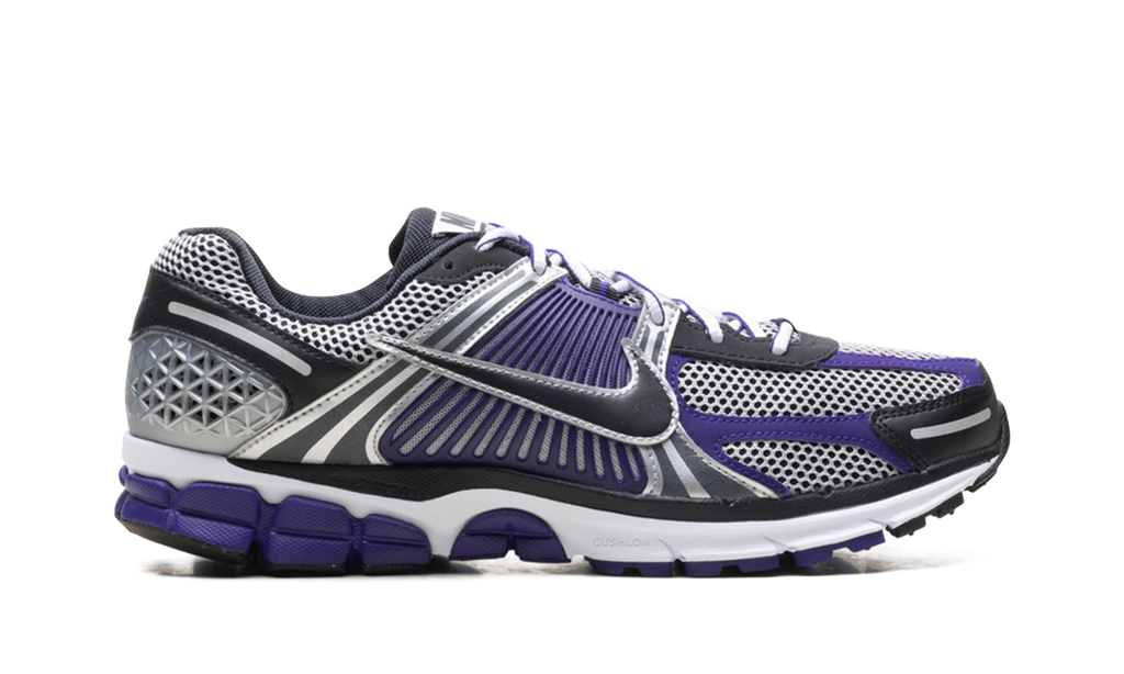 Vomero 5 "Metallic Silver / Court Purple" IM2220 095