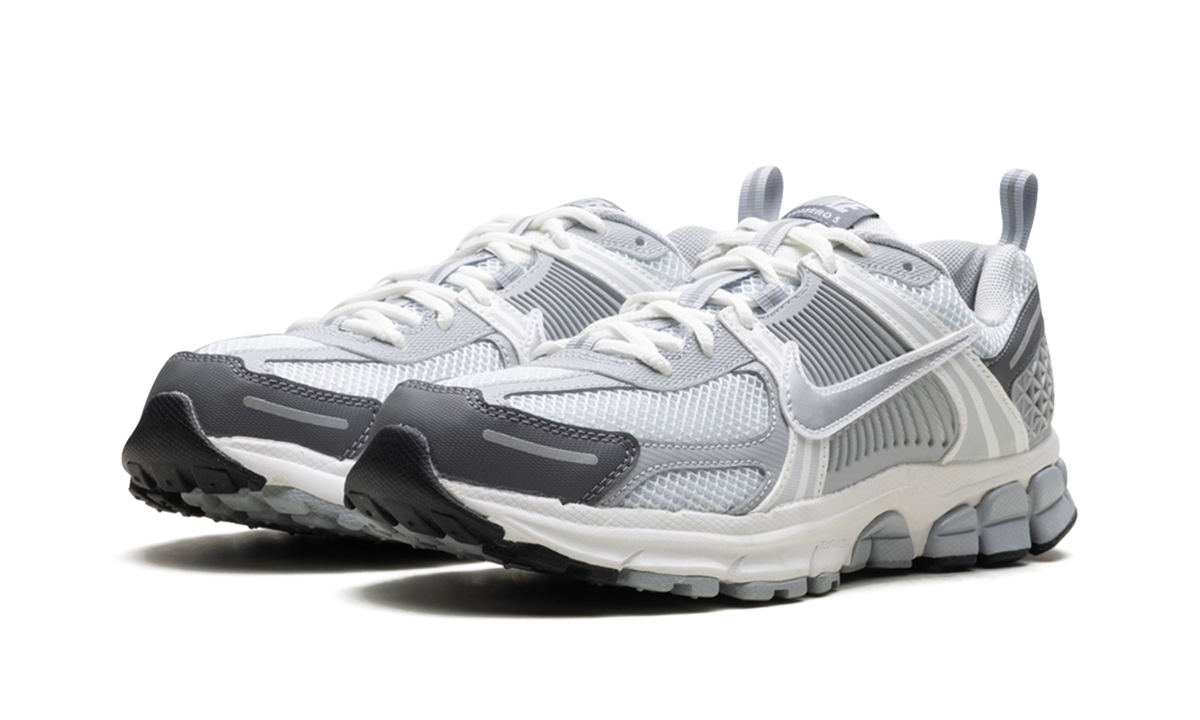 Zoom Vomero 5 "Pure Platinum" HF6998 002