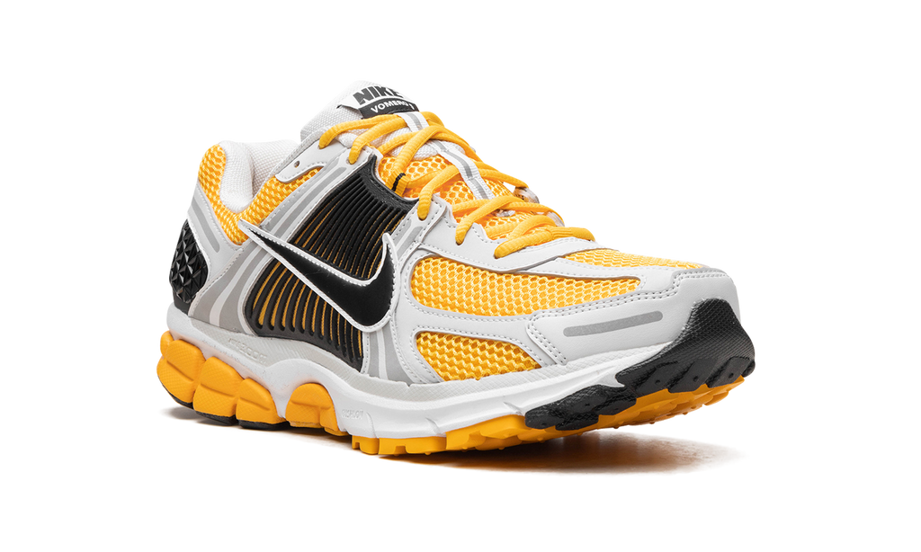 Zoom Vomero 5 "University Gold'" FB9149 002