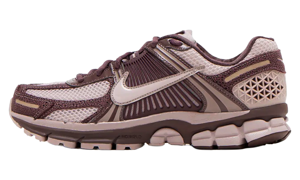 Zoom Vomero 5 WMNS "Tattoo Particle Rose" II6236 500