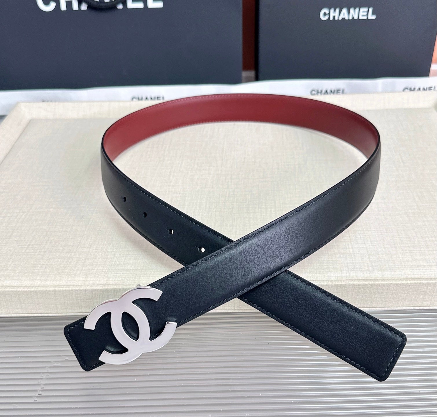 CC Reversible CC Buckle Belt Black Burgundy Cowhide 210300