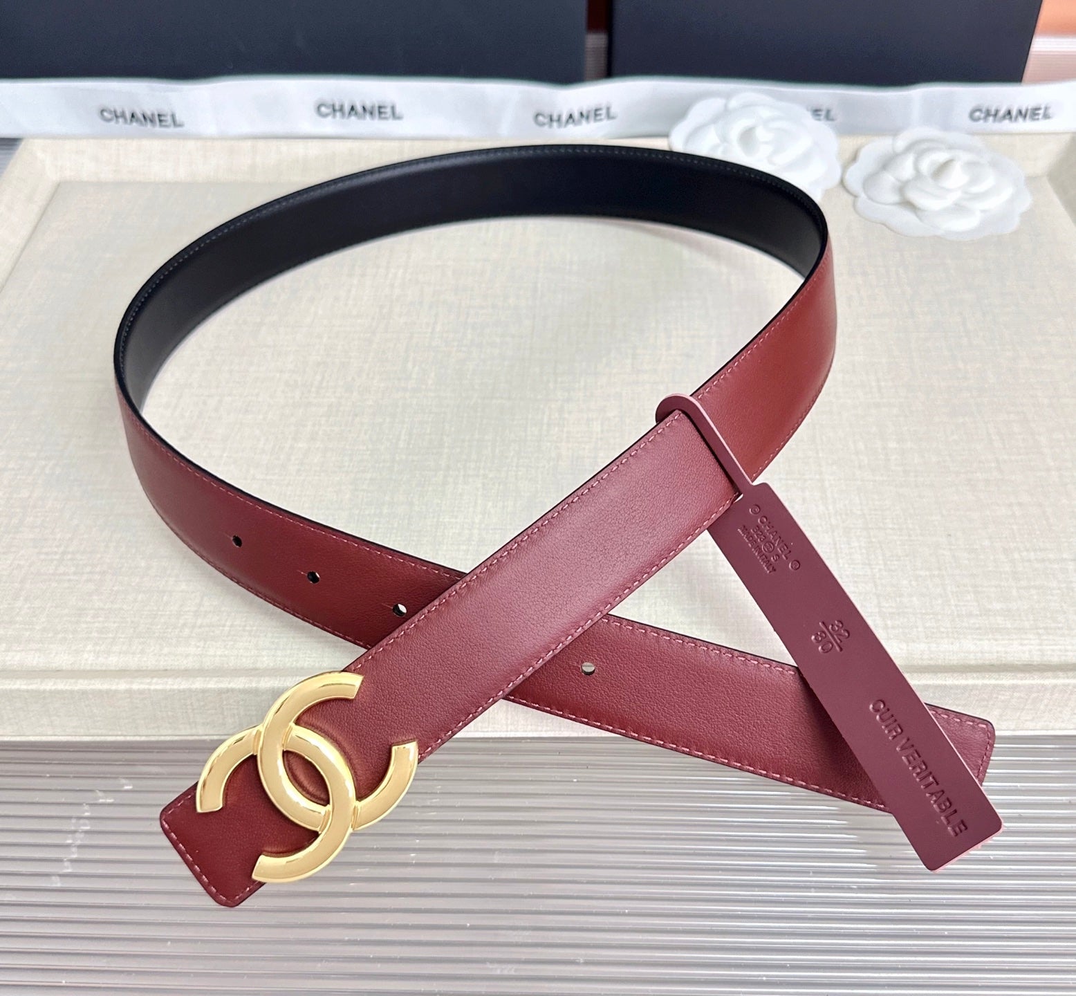 CC Reversible CC Buckle Belt Black Burgundy Cowhide 210300