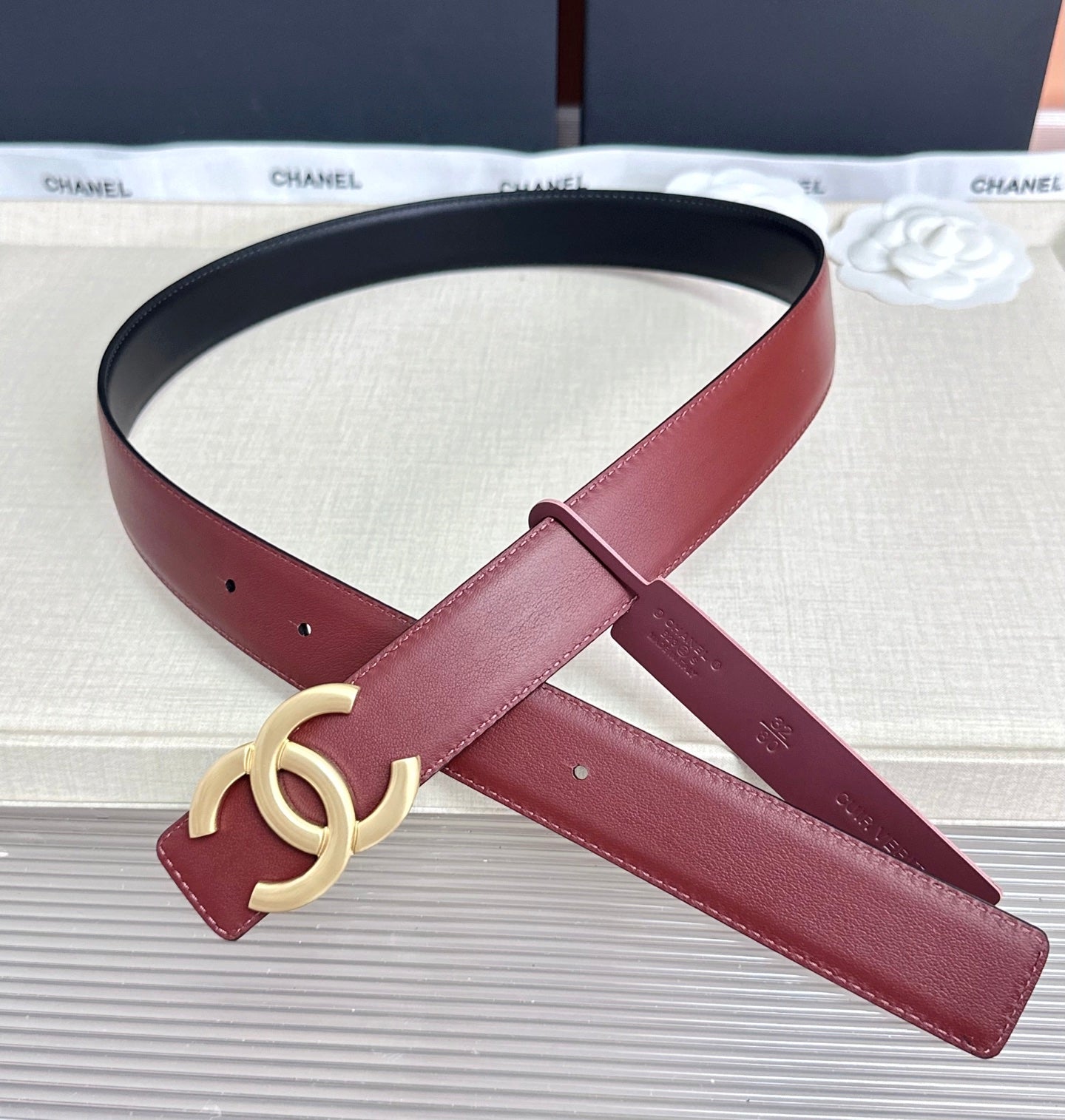 CC Reversible CC Buckle Belt Black Burgundy Cowhide 210300