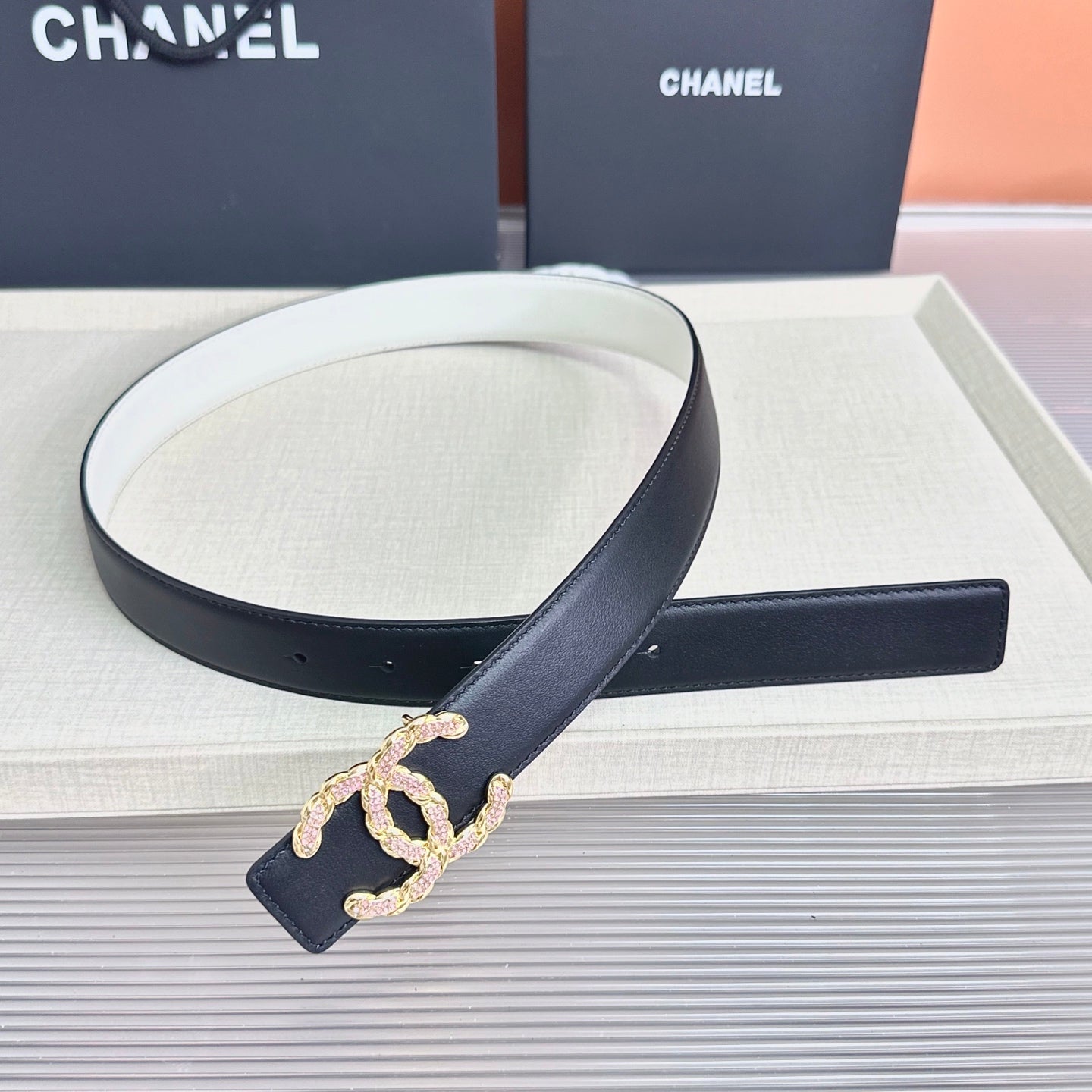 CC Crystal Buckle Reversible Belt Black White Cowhide 211208