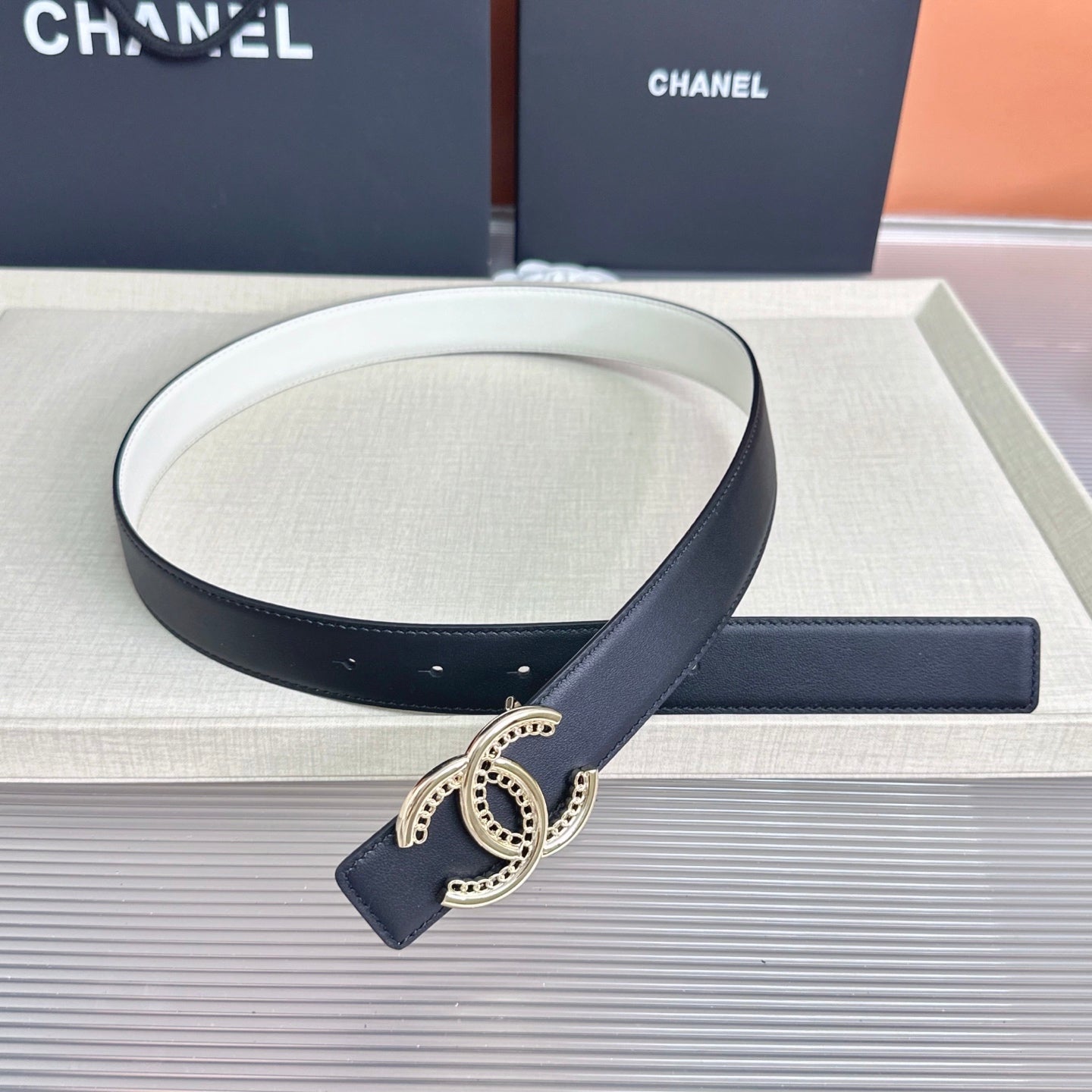 CC Crystal Buckle Reversible Belt Black White Cowhide 211208