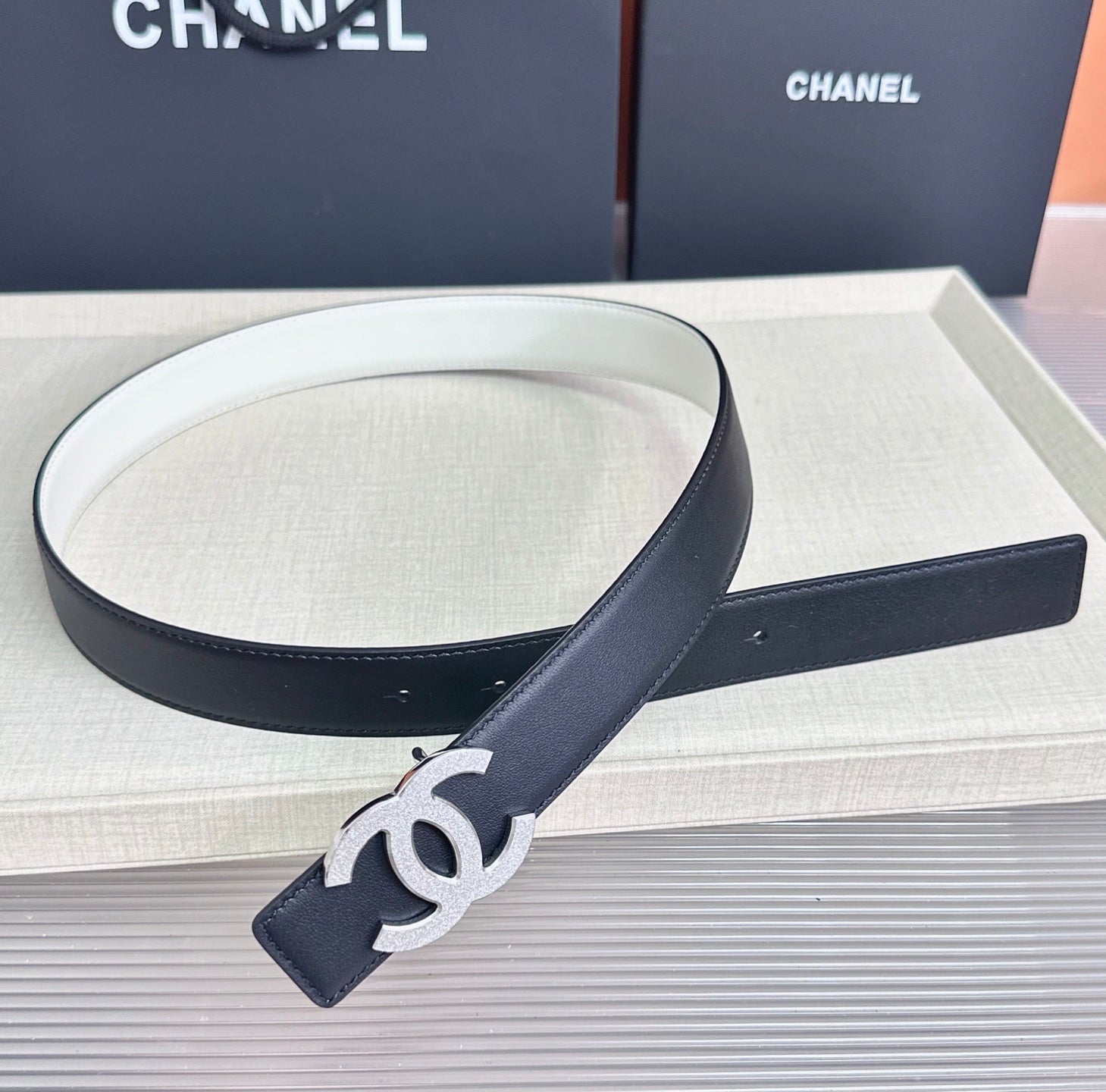 CC Buckle Reversible Belt Black White Cowhide 211328