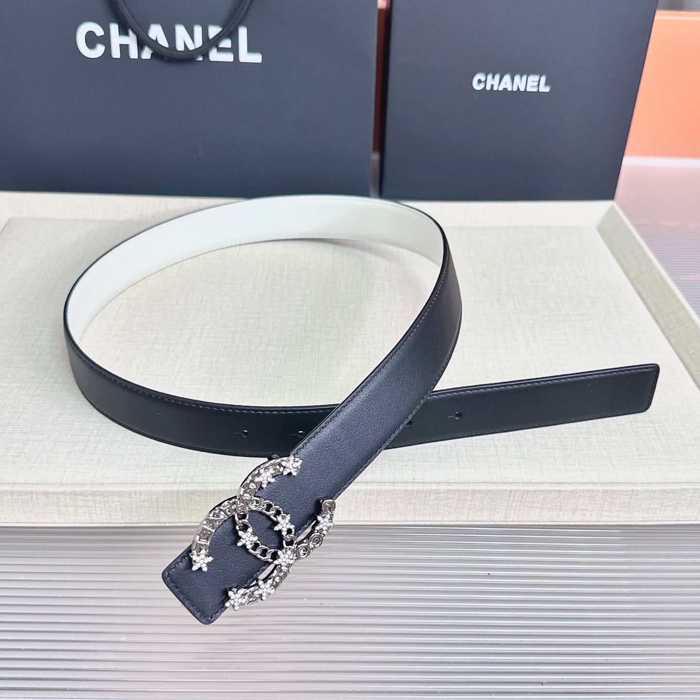 CC Buckle Reversible Belt Black White Cowhide 211328