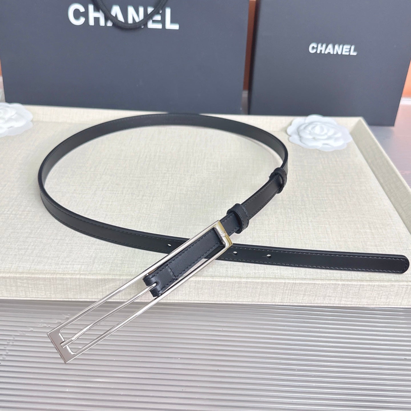 CC Métiers d’art 2026 1.5cm Black Belt Leather 211433