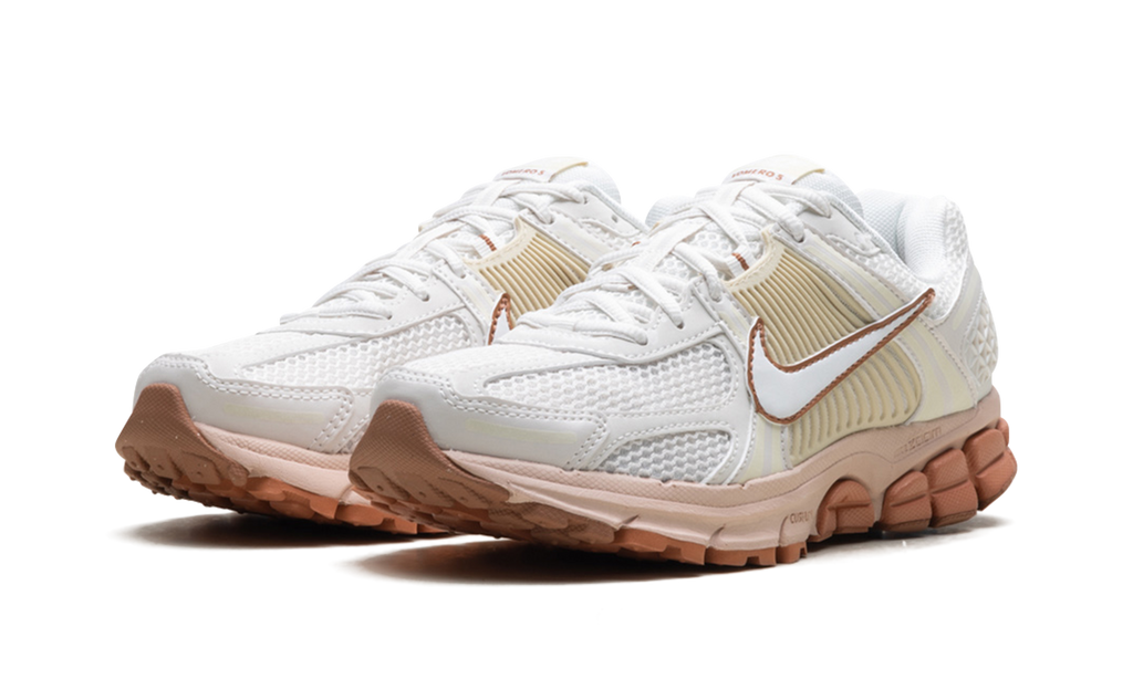 Zoom Vomero 5 WMNS "Particle Beige Terra Blush" FJ2028 002
