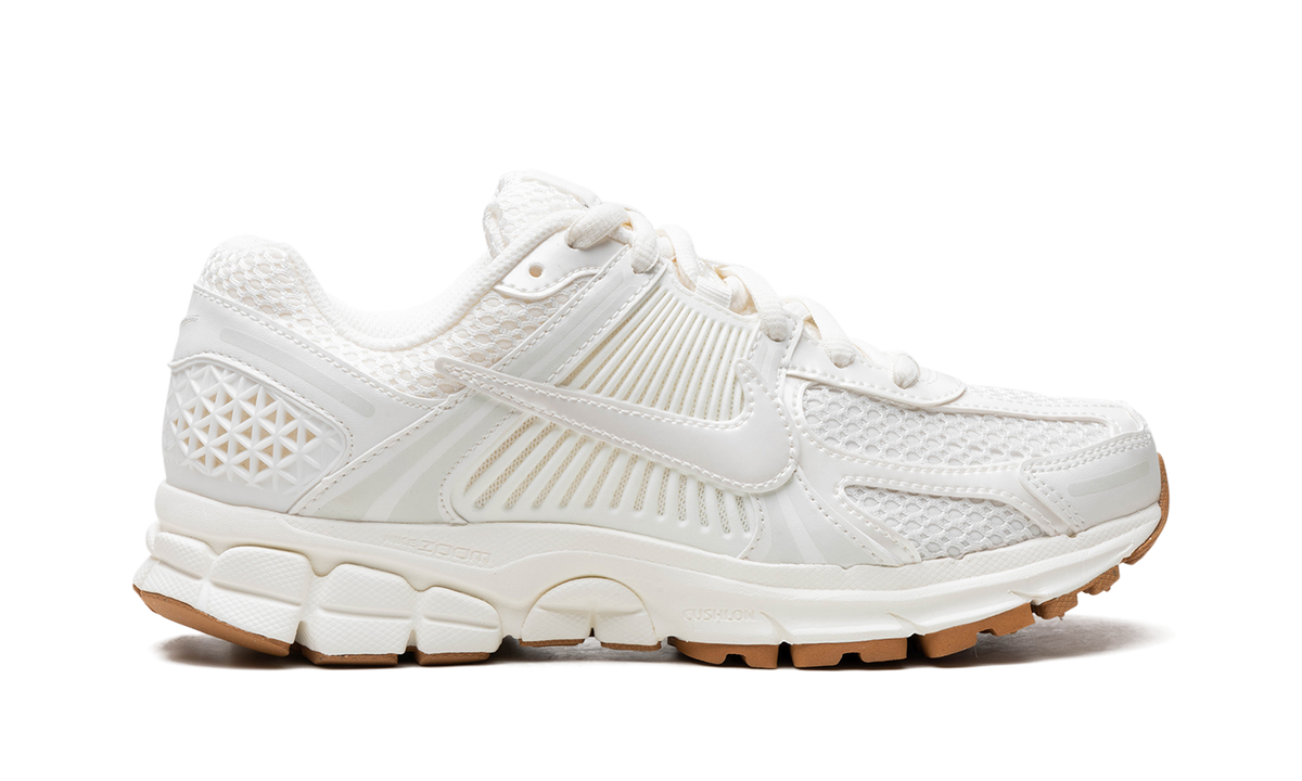 WMNS Nike Zoom Vomero 5 "SAIL GUM" HM5886 133