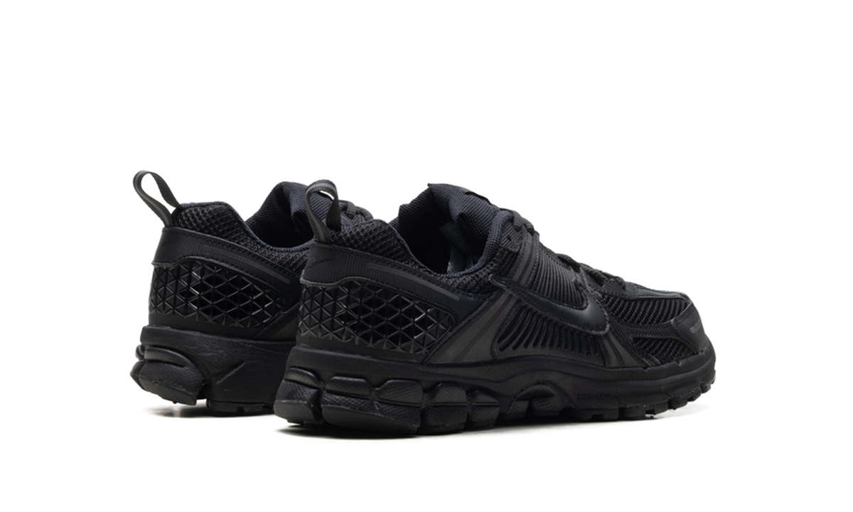 Vomero 5 GS "Triple Black" HF6998 007