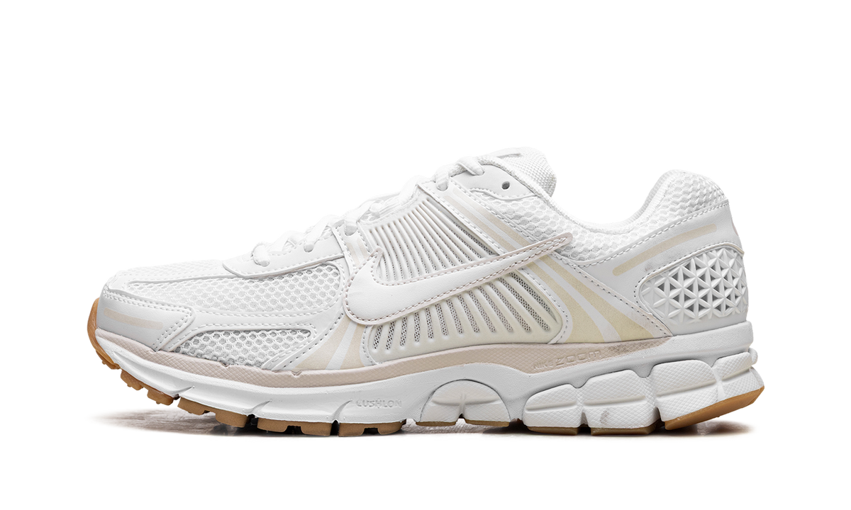 Zoom Vomero 5 WMNS "White Phantom Summit White" FJ2028 104