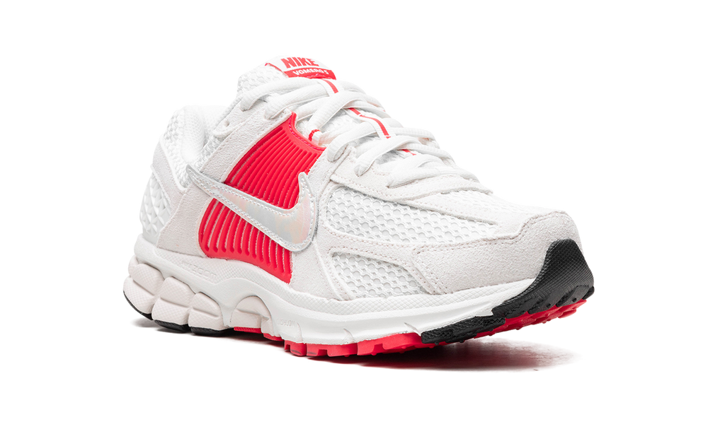 Air Zoom Vomero 5 WMNS "Siren Red" HF5072 133