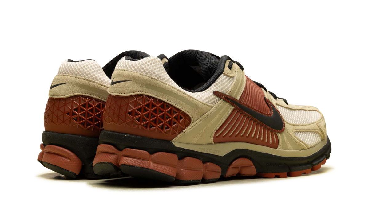 Air Zoom Vomero 5 "Desert Khaki Maroon" HF1553 201