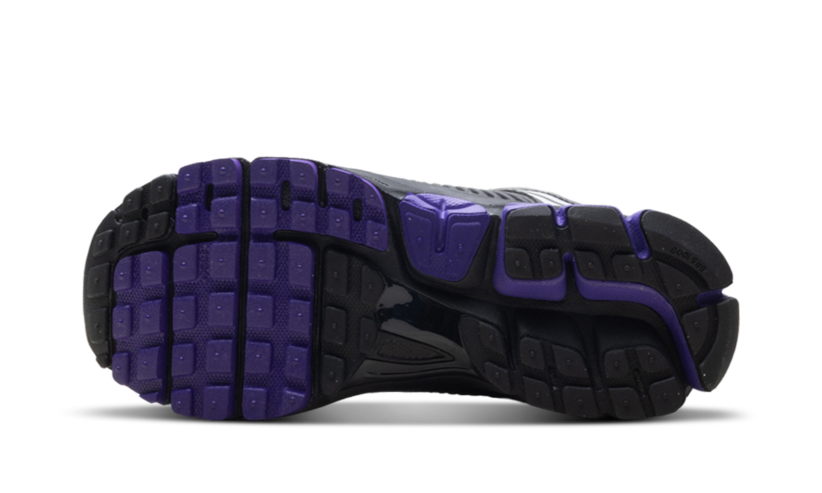 Nike Zoom Vomero 5 WMNS "Black / Court Purple" FJ2028 004