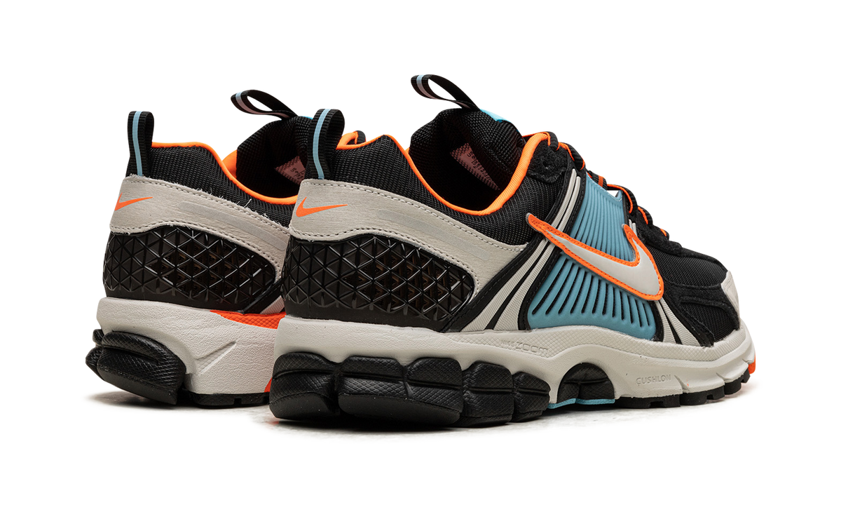 ZOOM VOMERO 5 WMNS "Black/Blue Gaze" FZ3963 010