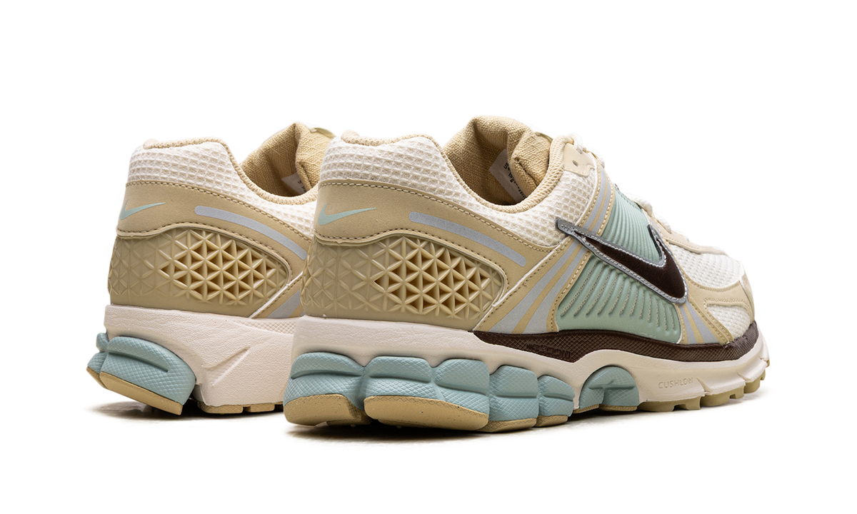 Air Zoom Vomero 5 "Team Gold Seafoam" IB2987 700